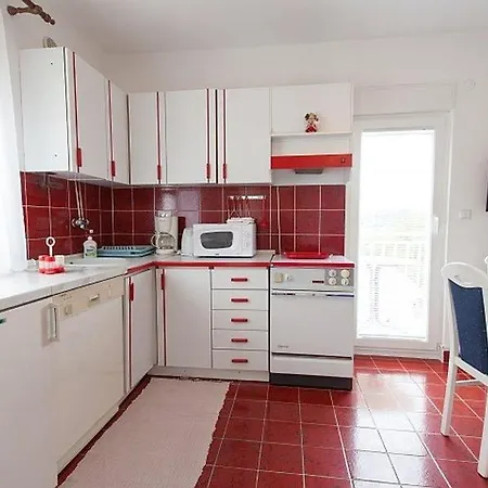 Seaview 3623-1 Omisalj
